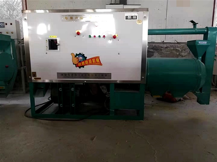 高效榴莲视频黄色制糁机苞米碴子机磨渣机