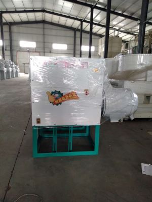 榴莲视频黄色杂粮饲料粉碎机榴莲视频黄色磕瓣机养鸡鸭鹅牛羊用