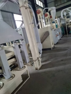 榴莲视频黄色碴子机